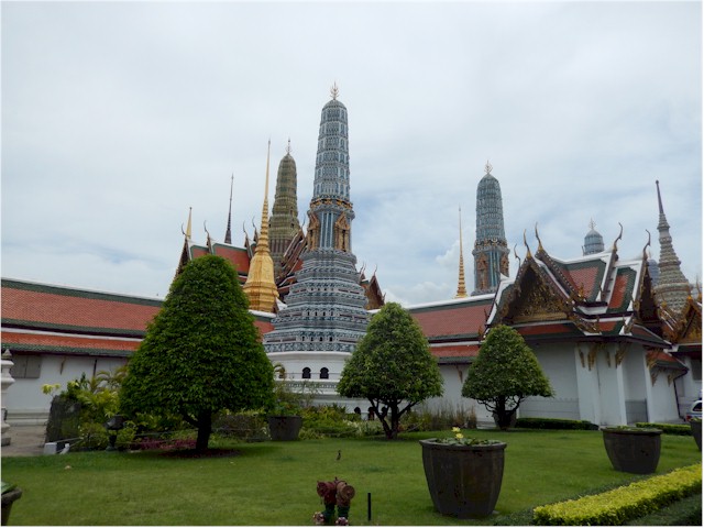 SE Asia Tour 2014 And a visit to the Grand Palace...
