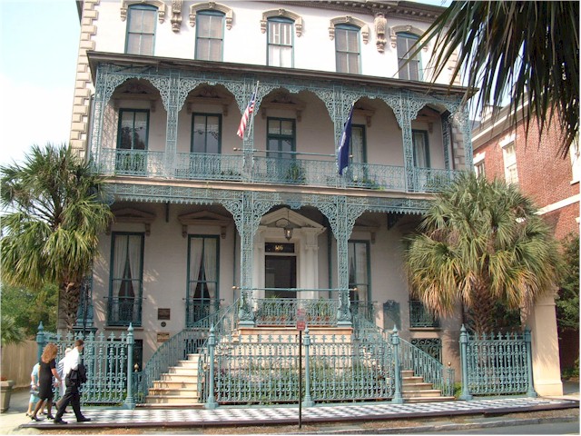 Virginia to Florida 2004
Slide Show Image
Charleston, South Carolina - with its fascinating architecture...