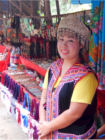 SE Asia Tour 2014 This girl