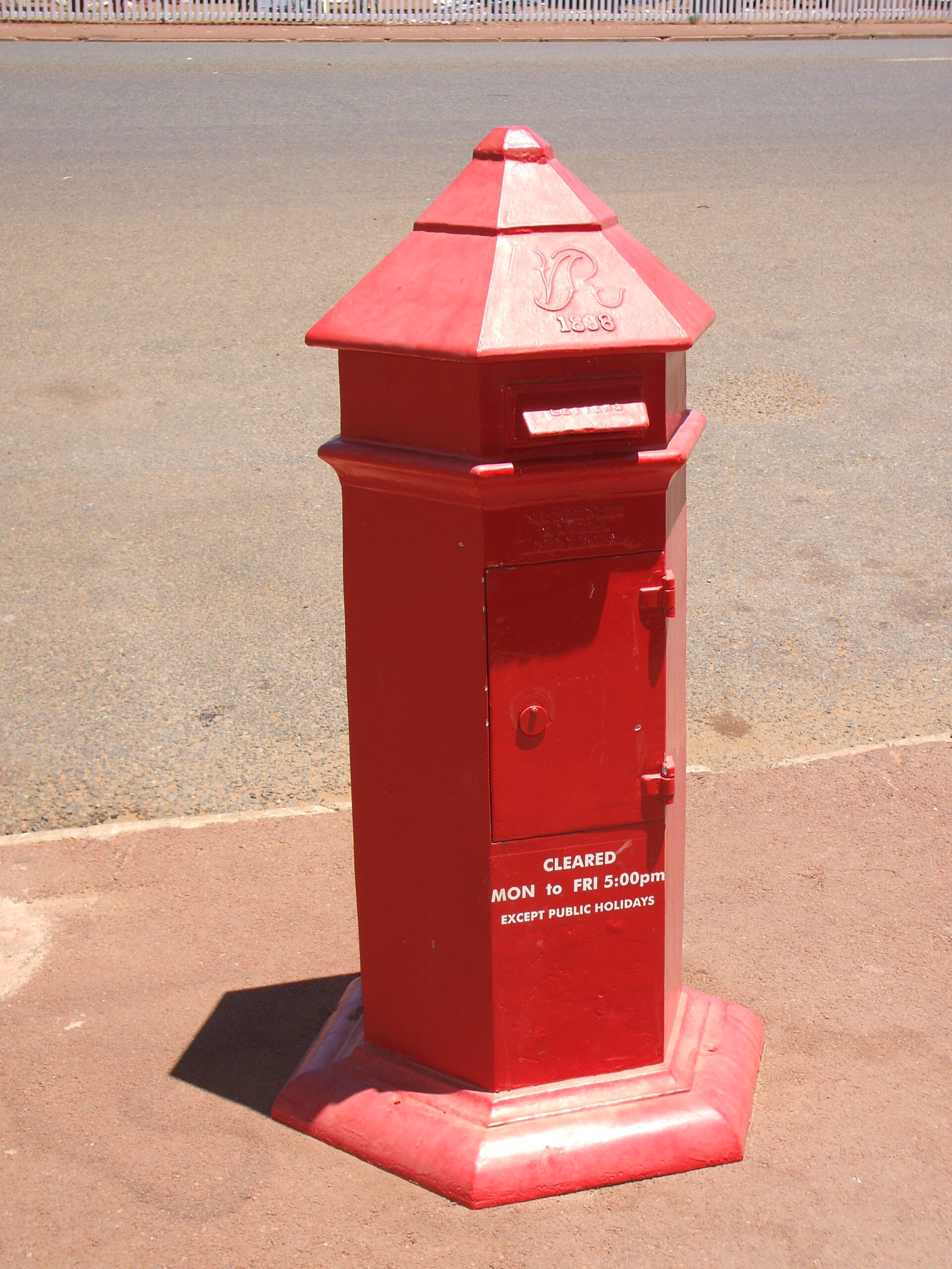 Australia Part 1 2007/08 Coolgardie - an historic gold mining town