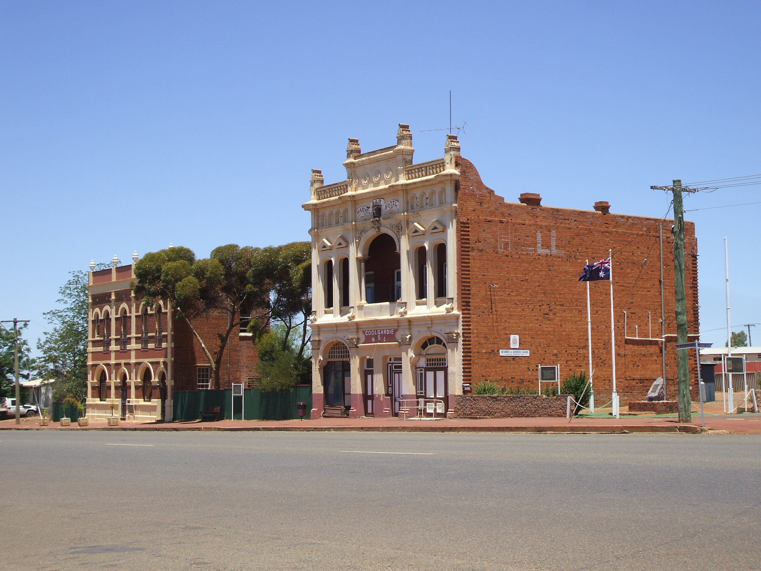 Australia Part 1 2007/08 Coolgardie - an historic gold mining town
