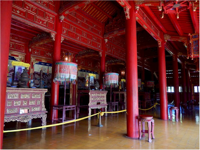 SE Asia Tour 2014 The interiors are spectacular...