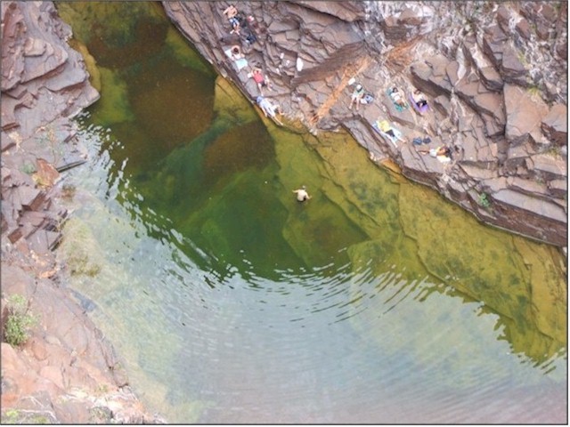 Australia Part 1 2007/08 Karijini National Park with stunning pools! Although at 45°C it was too hot for us to climb down - but not for the young and foolish!