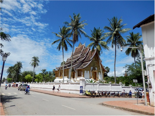 SE Asia Tour 2014 ... more amazing temples.