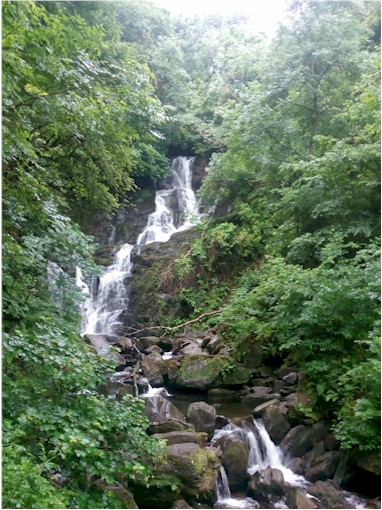 Jan-Jun 2018 After the recent rain, the waterfalls were flowing!
