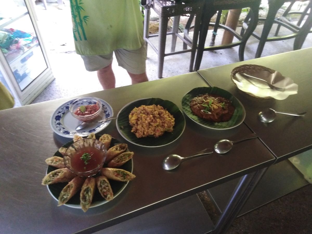 Bamboo Cooking School