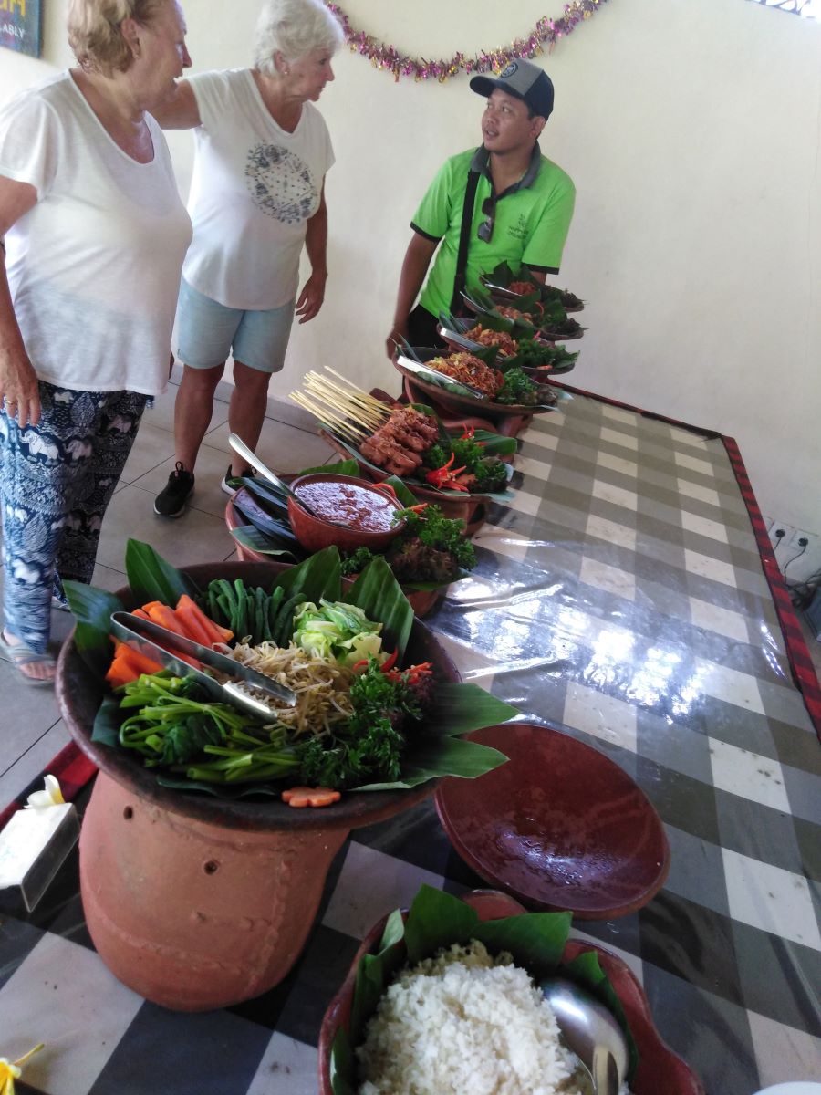 Bicycle Tour 05Dec19