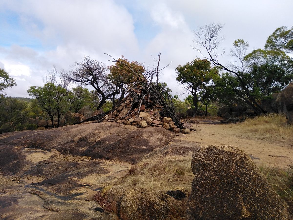 Camping at Undarra (to visit the Lava Tubes)