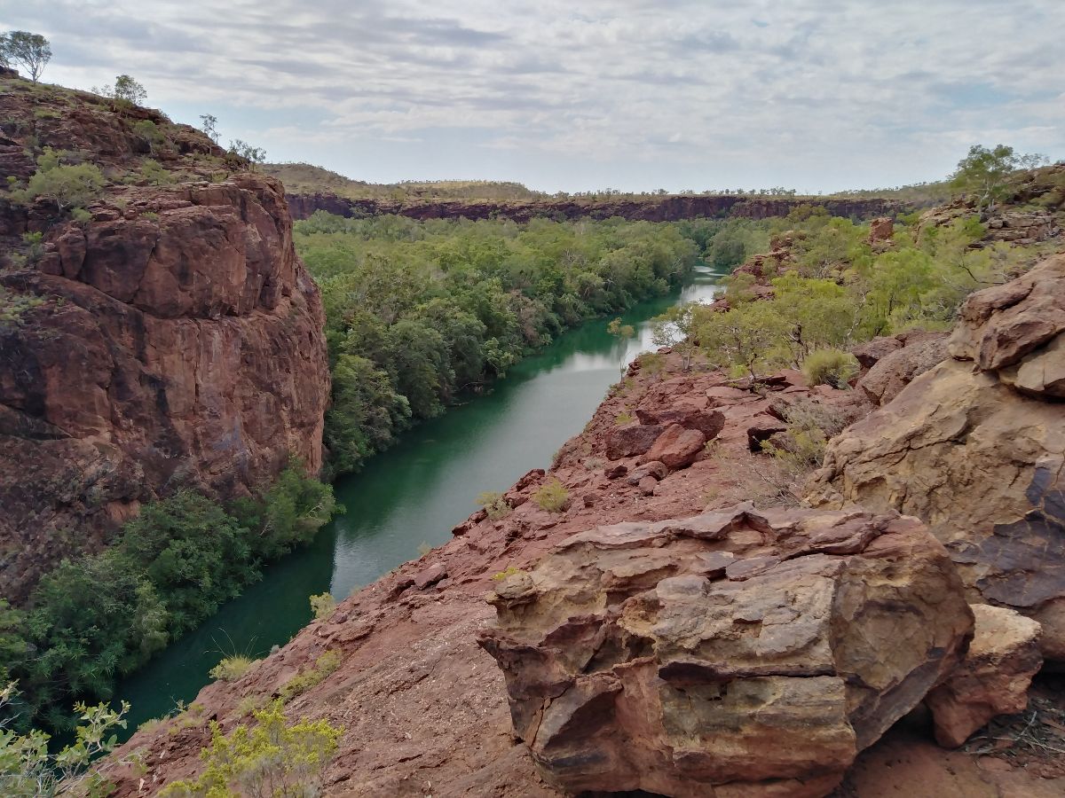We did a hike around the canyon