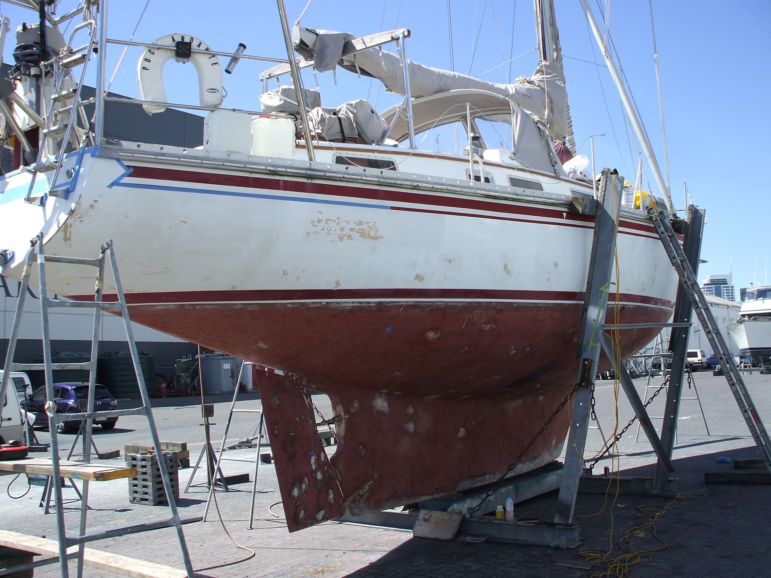 Painting the topsides (above the waterline) - wasn't actually on the 'to-do' list!