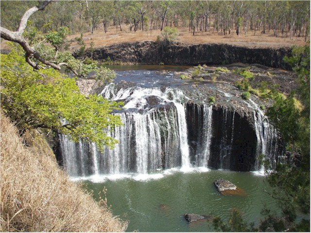 
There were some beautiful waterfalls - they must be spectacular in the wet season!
