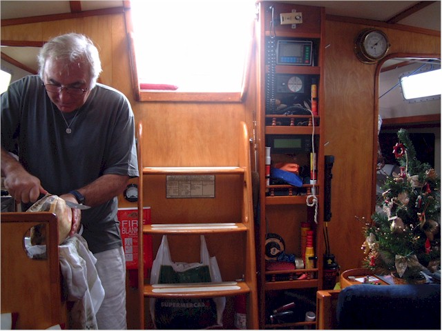 Keith carving the leg of ham...
