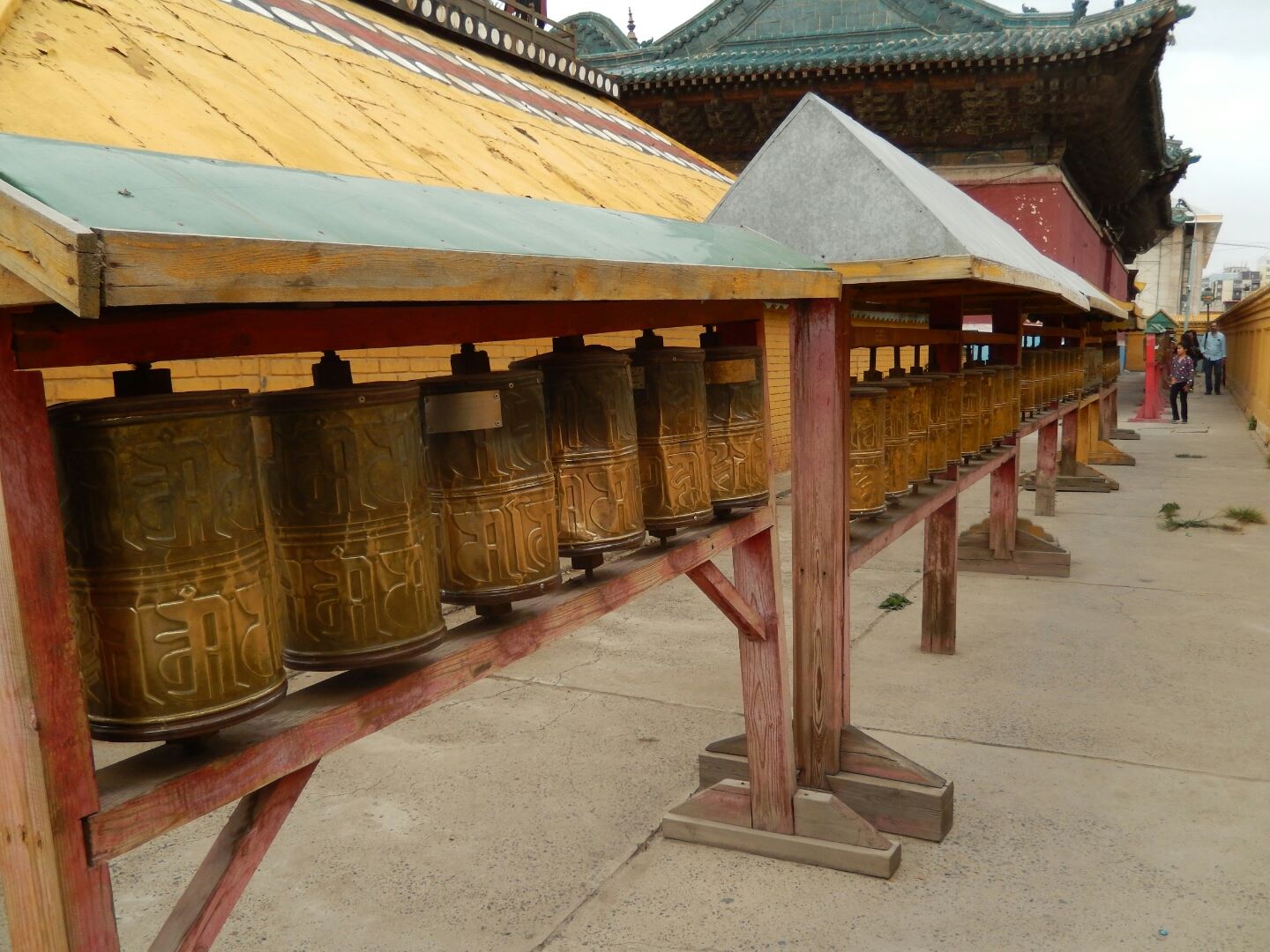 ... with lots of prayer wheels.
