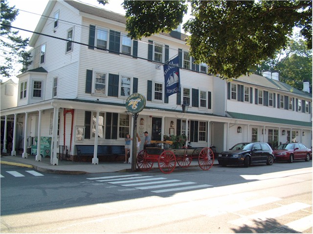 The pretty town of Essex, Connecticut.
