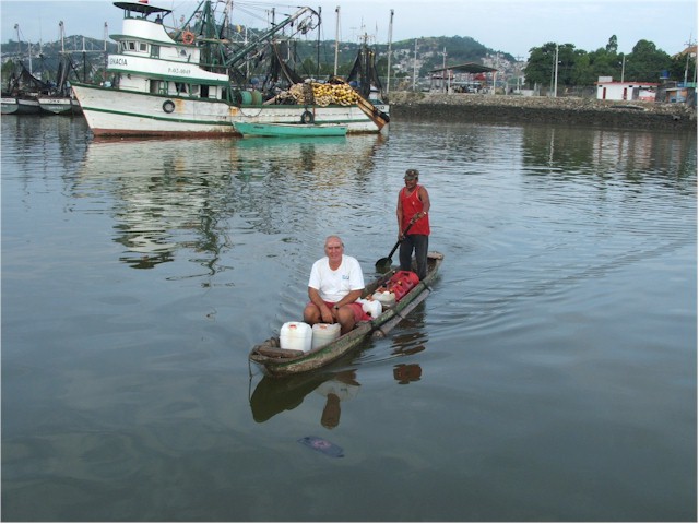 
A quick detour to Esmeraldas in Equador to get fuel!