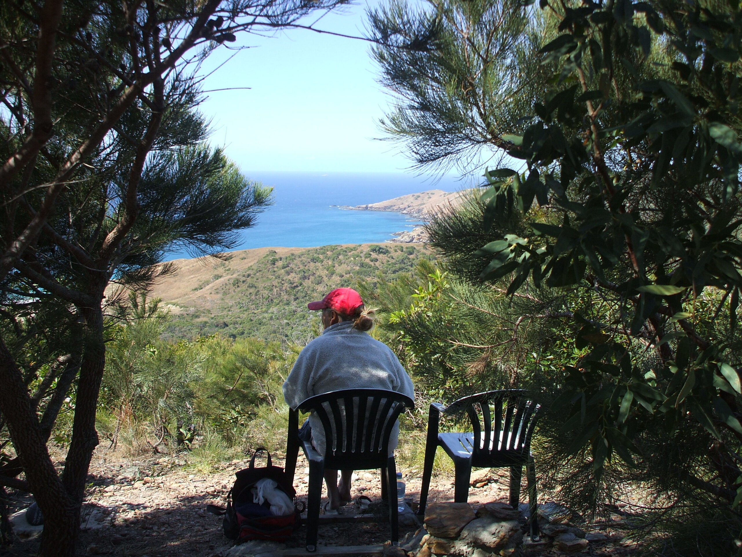 At Mt Kanute we enjoyed a picnic lunch as well as the view.
