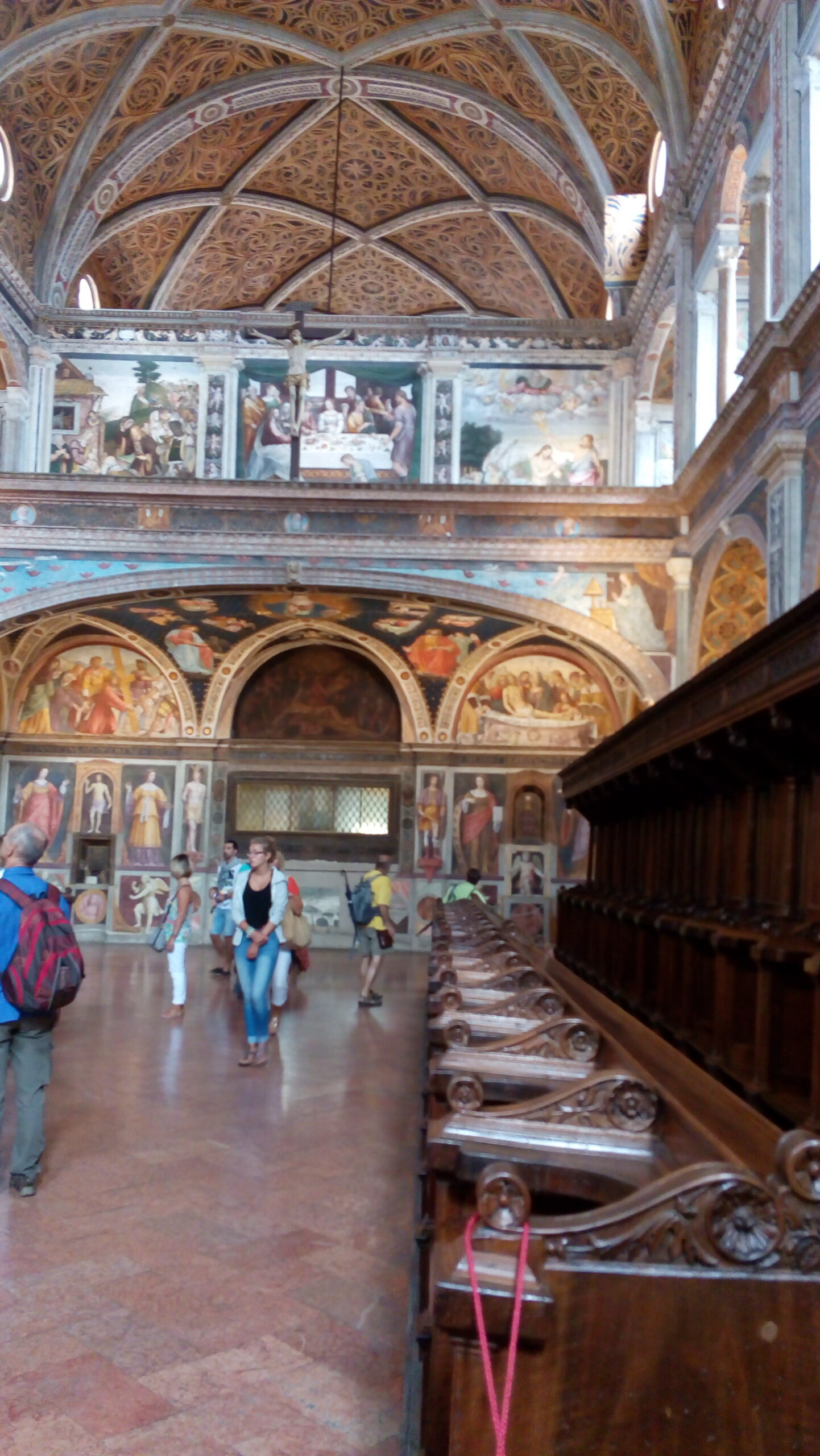 ... inside there is nave but there are no aisles...
