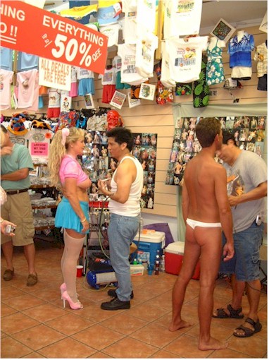 Fantasy Fest in Key West - the artists at work...
