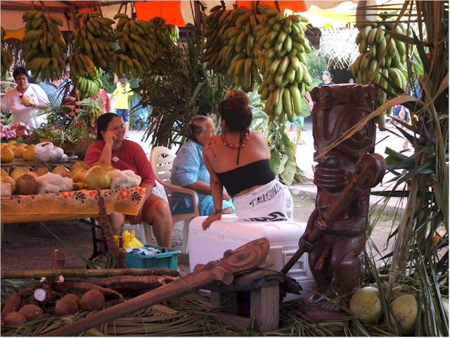 Next island Nuku Hiva - Taiohae Bay had a produce fair happening!
