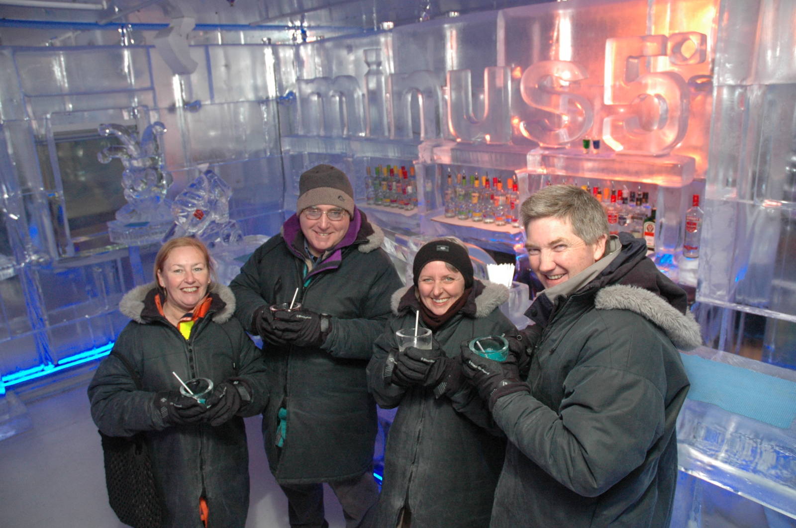 With Toni & Peter SY Tigger at the Minus 5 bar - all ice including glasses and sculptures.