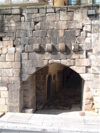  and old stone arches.