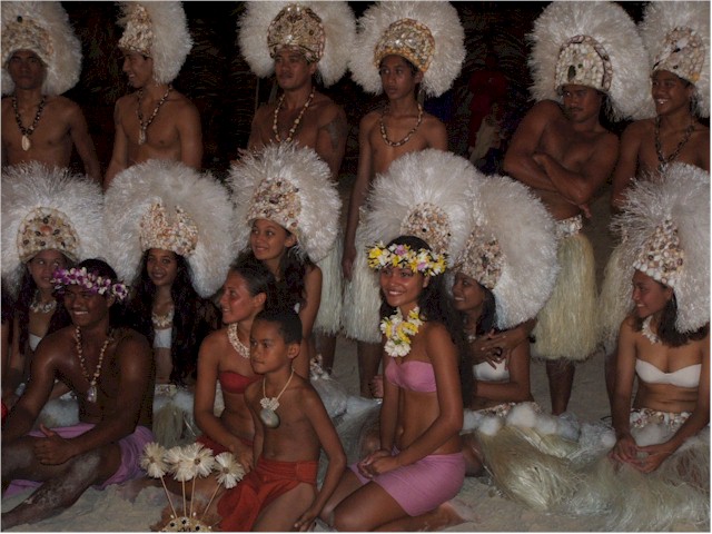 
Heiva concert with a famous dance troup from Bora Bora.