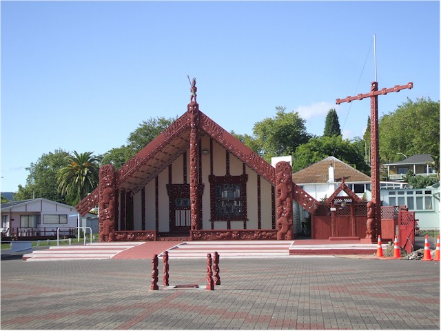 And, of course, Rotorua has lots of Maori culture. This is a Maori meeting house...