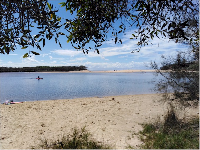 ... a further 15 minute walk takes you to where the lake meets the sea...
