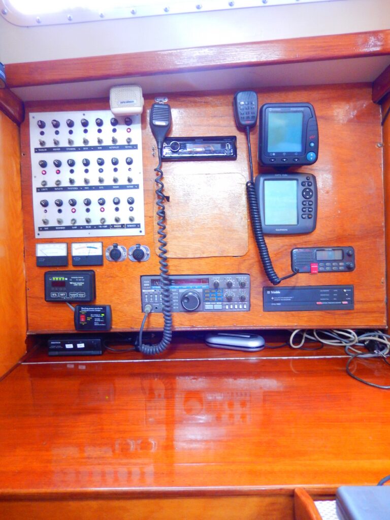 Boat Information poco andante 028