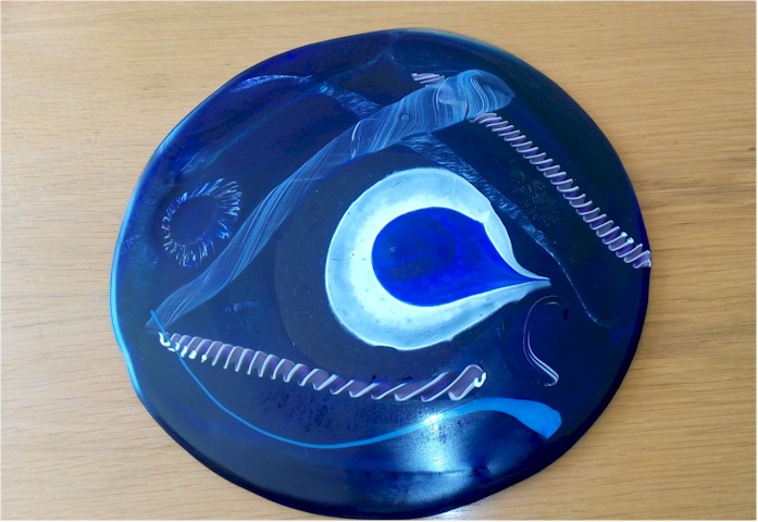 scottish border art glass platter 002
