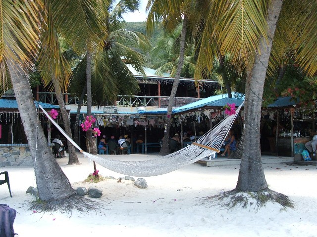 The famous "Foxy's Bar" ...