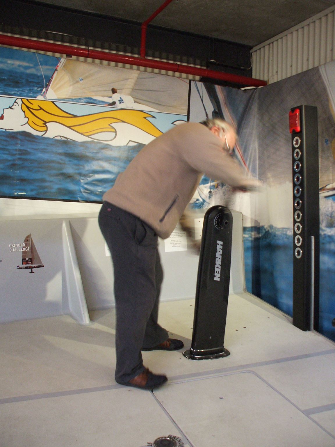 
Keith tests his fitness on the grinding machine!