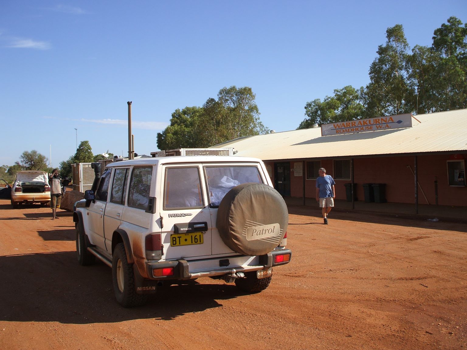 The Great Central Road - end of Day 2 at Warrakurna Roadhouse.
