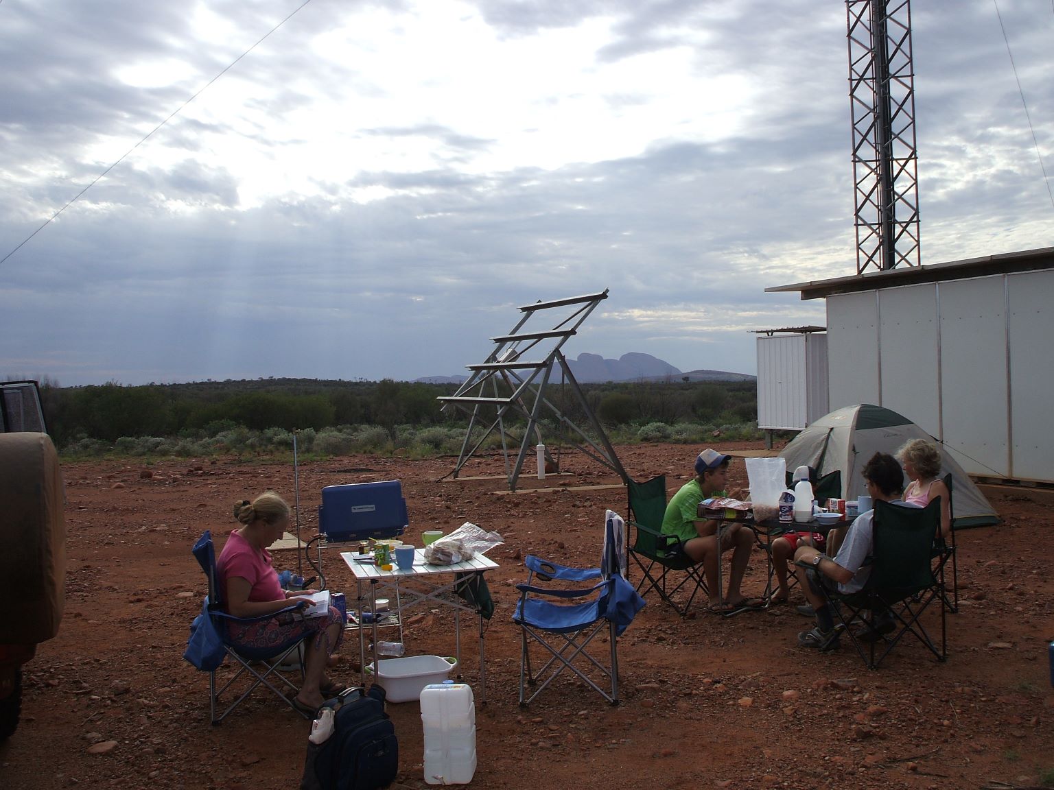 Bush camping under a radio mast (with a Swiss family) at the end of the Great Central Desert Road.
