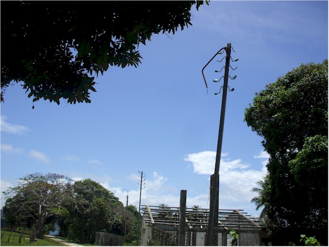 They did have electricity at one time - pre-Independence when the Island capital was moved from here to Norsup.

