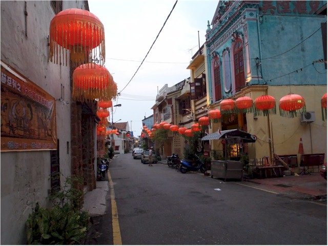 ...but the Chinese influence is also evident!
