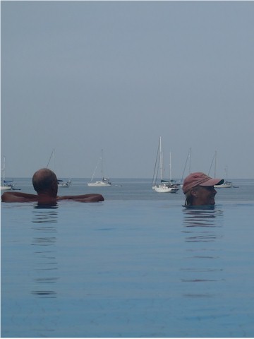 It was good to enjoy the infinity pool at the resort...
