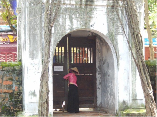 
In the grounds of the Temple of Literature...
