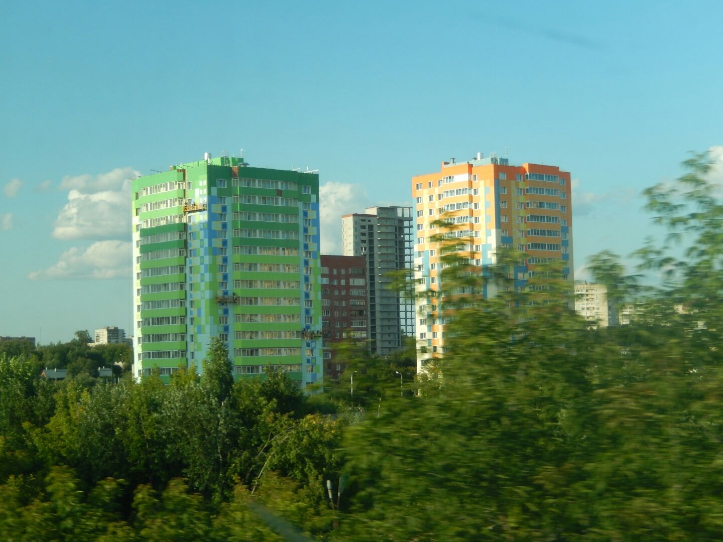 
Closer to Moscow, the buildings are noticeably more modern...