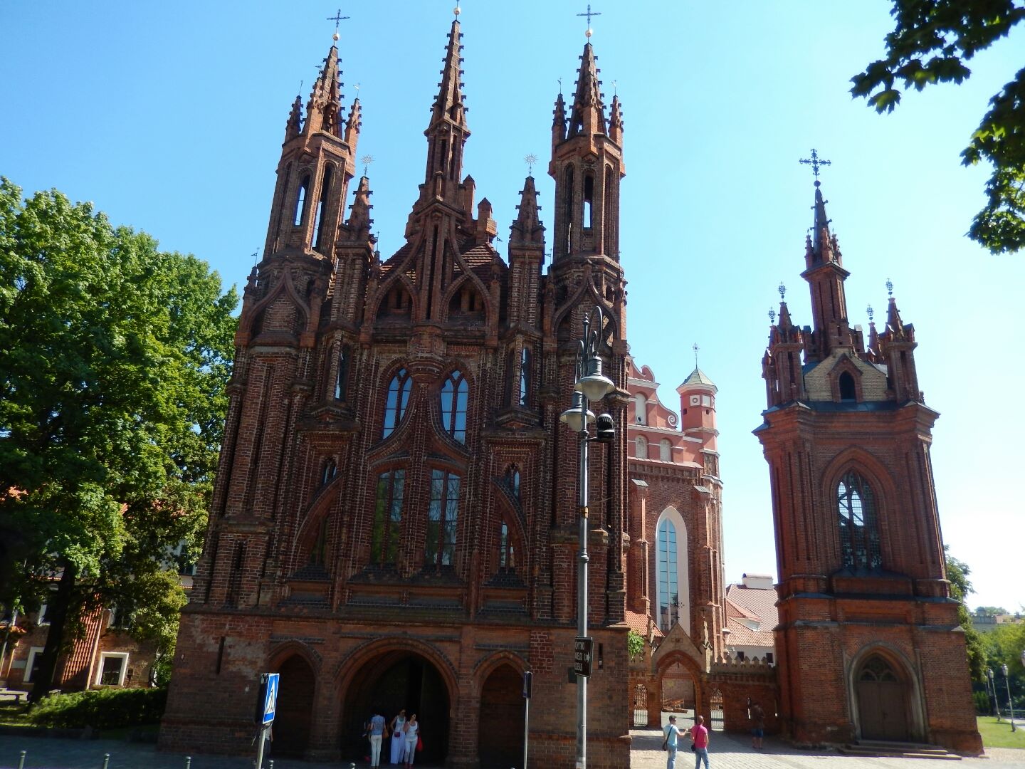 Saint Ann church (1500) is a gothic masterpiece. Its extremely elaborate facade is small by medieval church standards...
